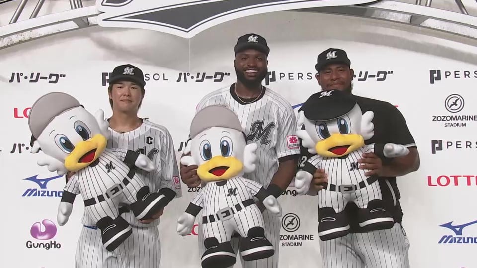マリーンズ・メルセデス投手・ポランコ選手・中村奨吾選手ヒーローインタビュー 8月22日 千葉ロッテマリーンズ 対 福岡ソフトバンクホークス