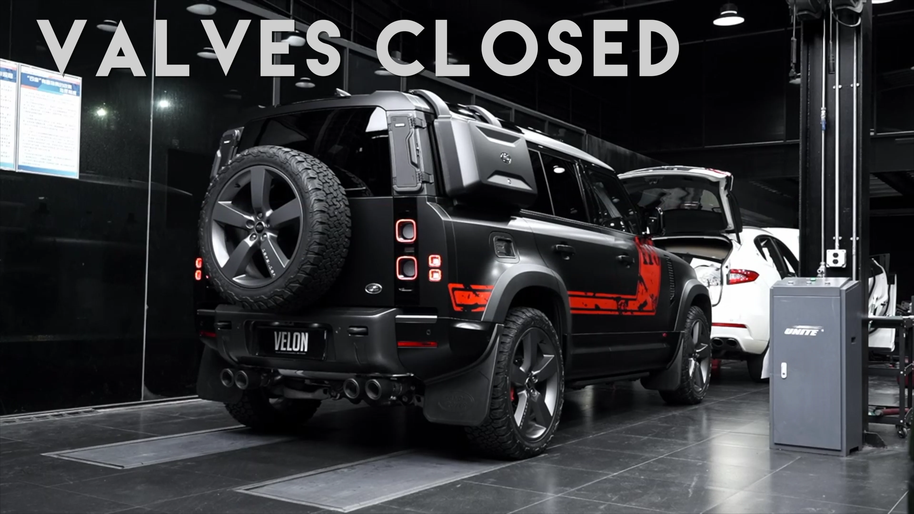 Land Rover Defender P525, P425 V8 90, 110 OR 130 - Sport
