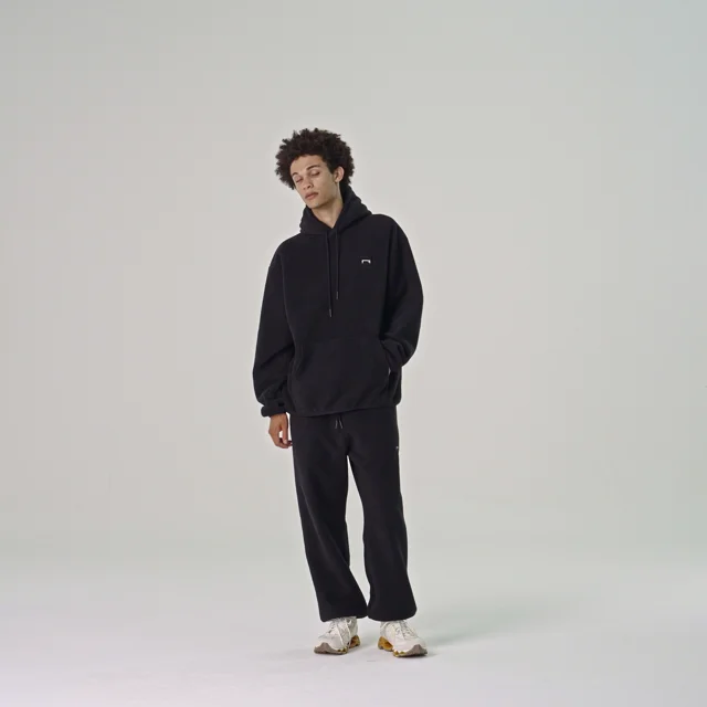 ESSENTIAL MICRO FLEECE JOGGER-BLACK - GOALSTUDIO