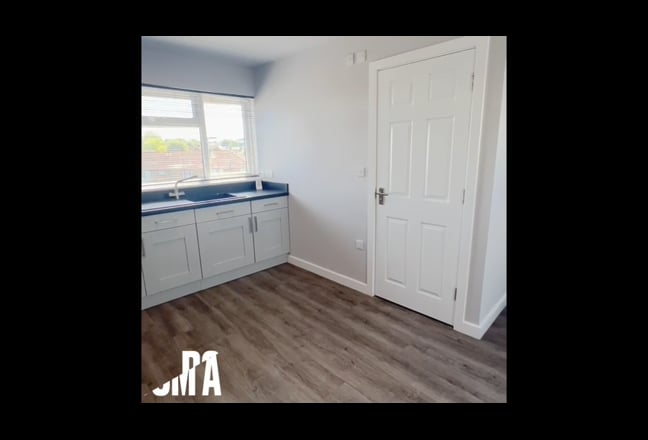 Video 1: Studio includes velux windows