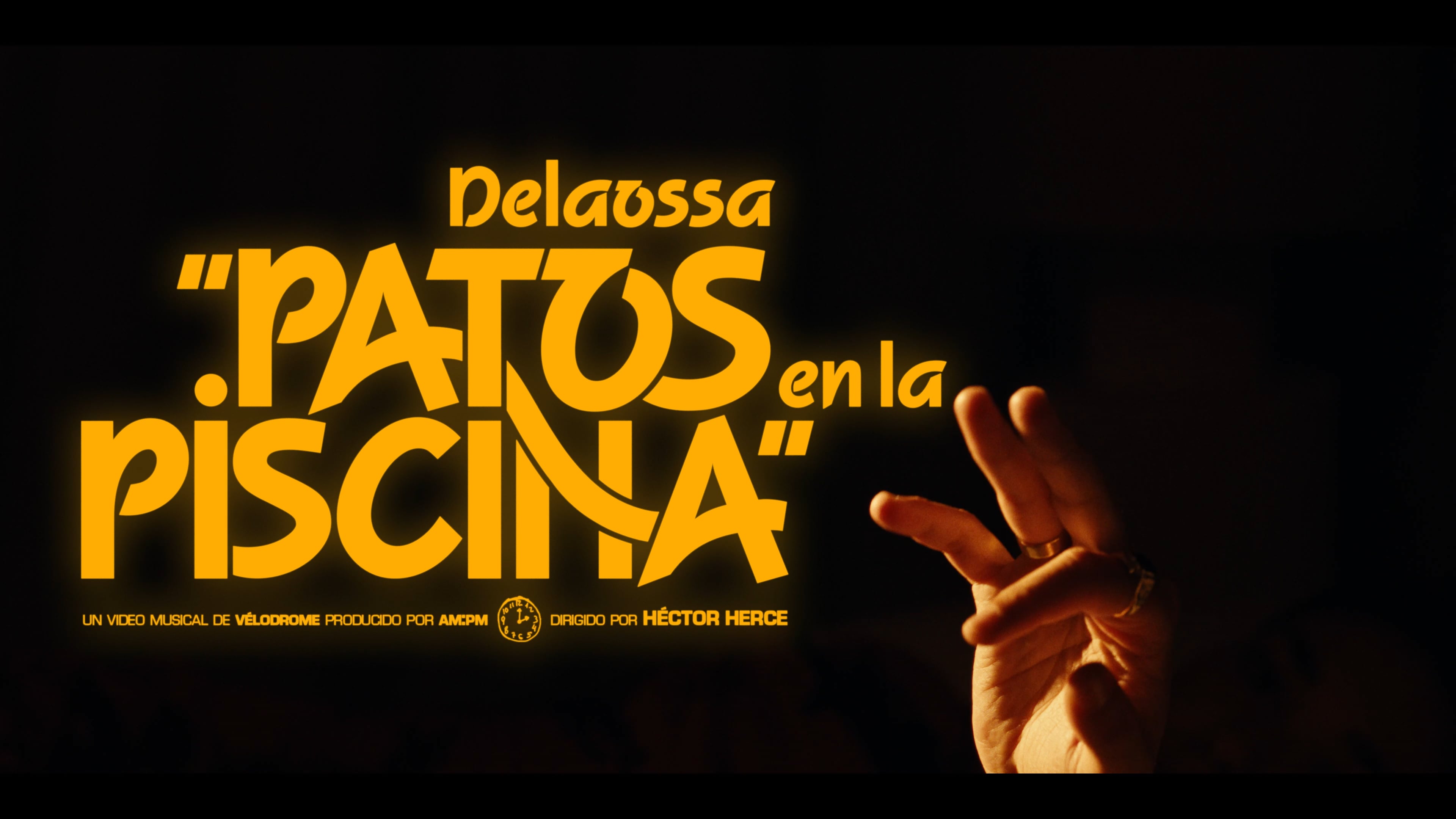 “Patos en la Piscina” - DELAOSSA [VIDEOCLIP]