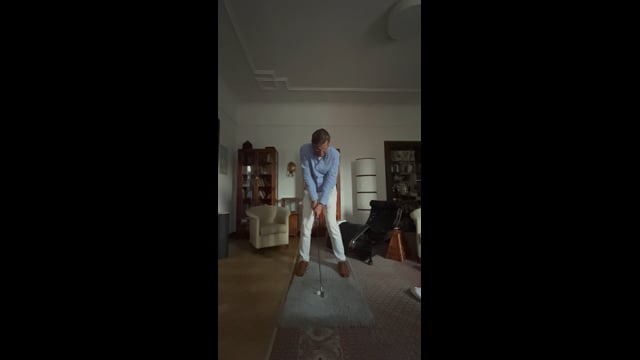Play swing video
