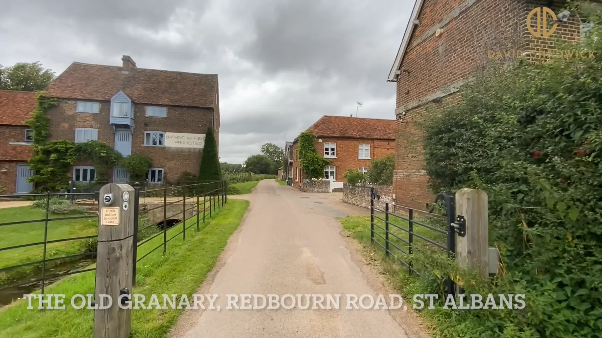The Old Granary, Redbourn Road, St Albans on Vimeo