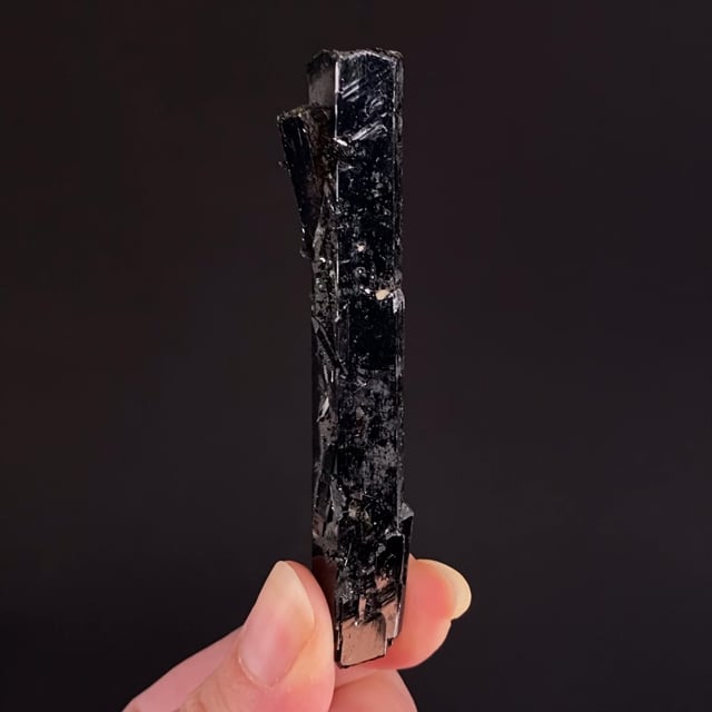 Aegirine (excellent doubly-terminated crystal)