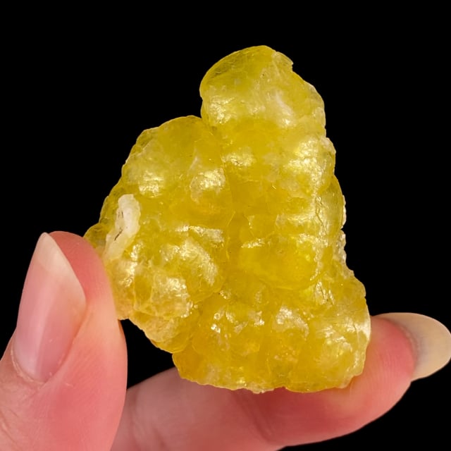 Brucite (rare rich yellow color)