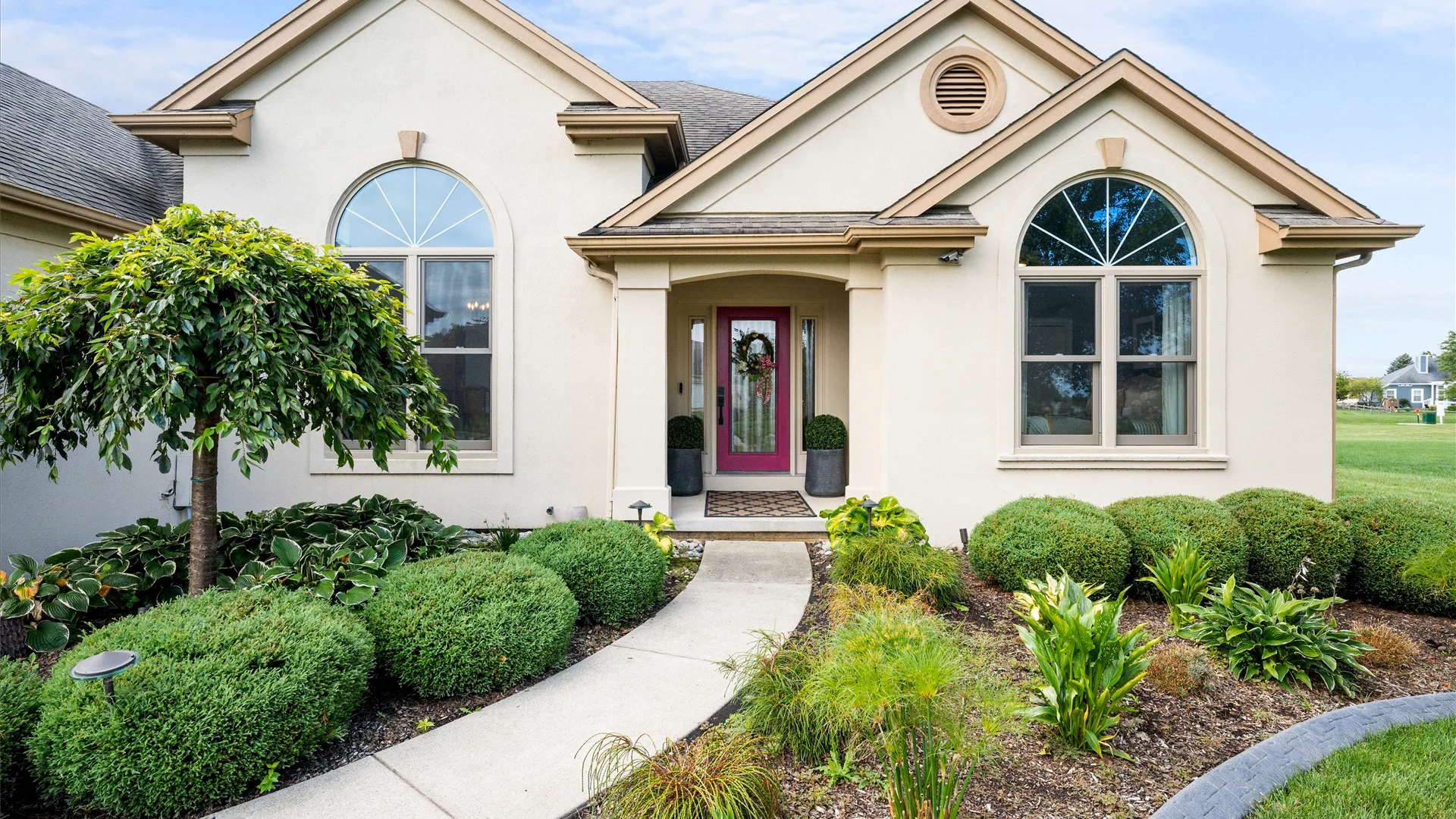 7555 Royal Timbers Ln, Waterville, OH on Vimeo