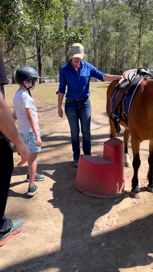 1.09.23 Paradise Country