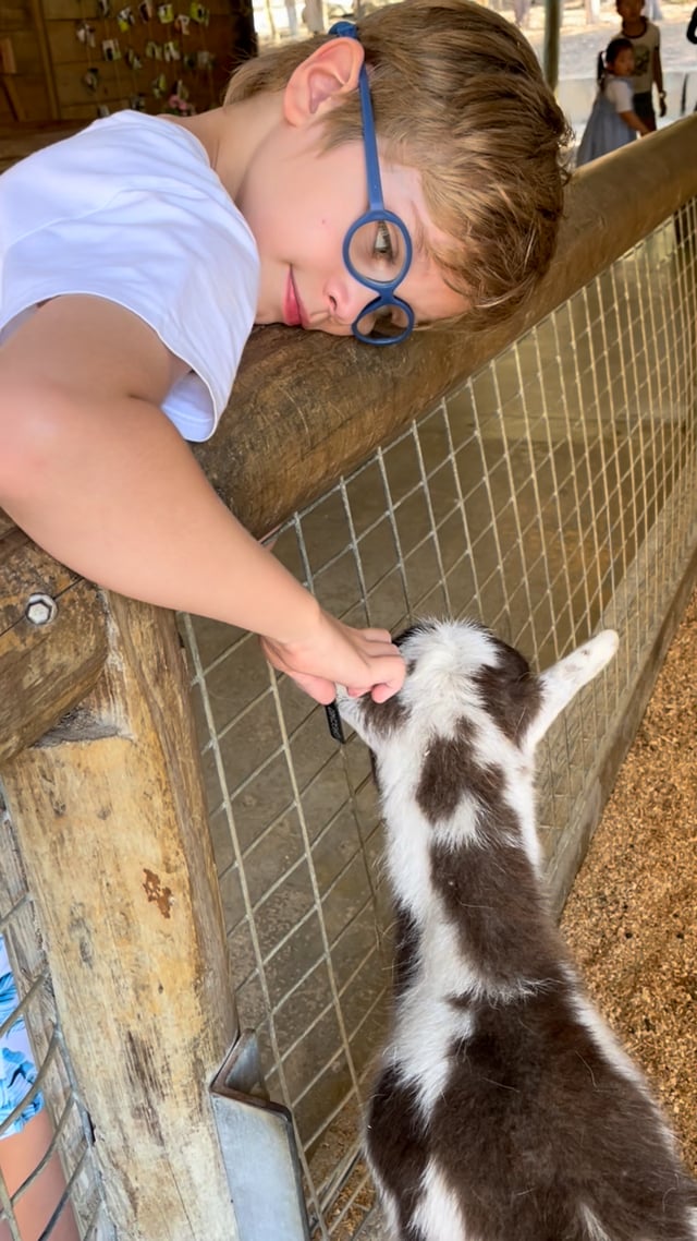 1.09.23 Paradise Country