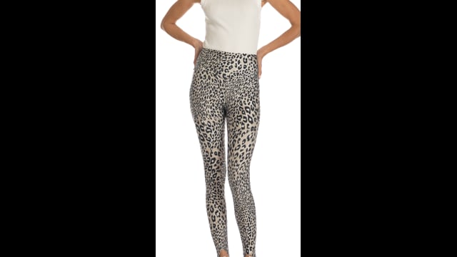 Vídeo do produto Legging Lycra Fuseau Estampada Animalier Alasca 