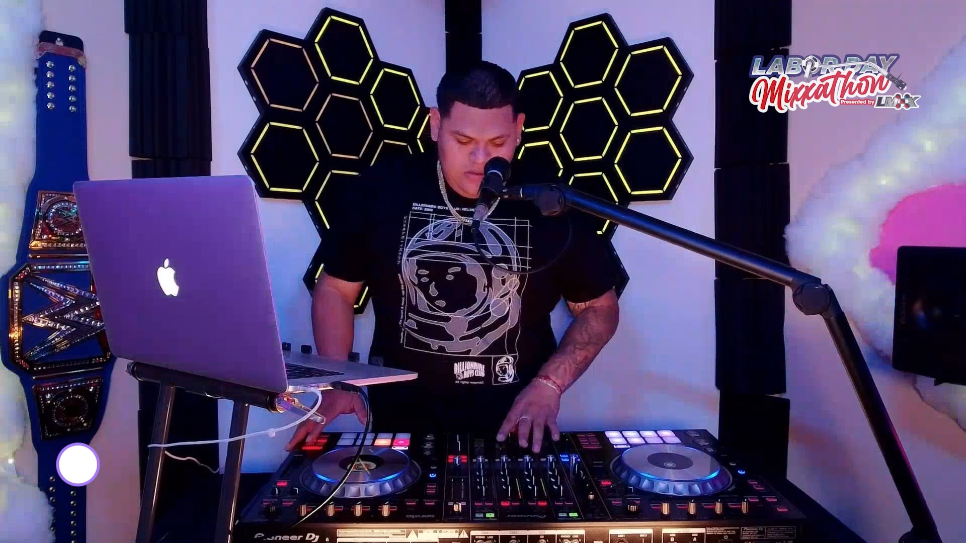 DJ MUNDO
