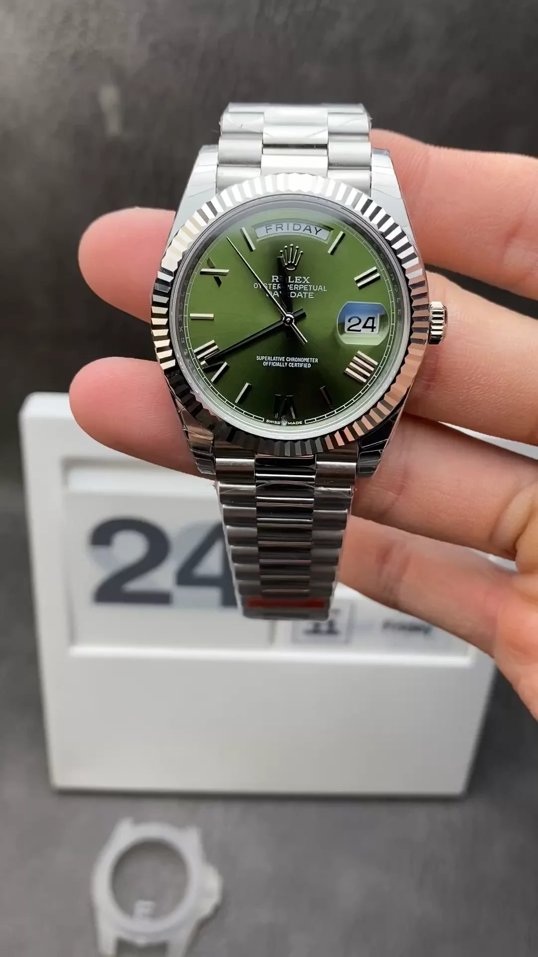 NOOB ロレックスデイデイト40mm 228239 ローマ字オーリ
