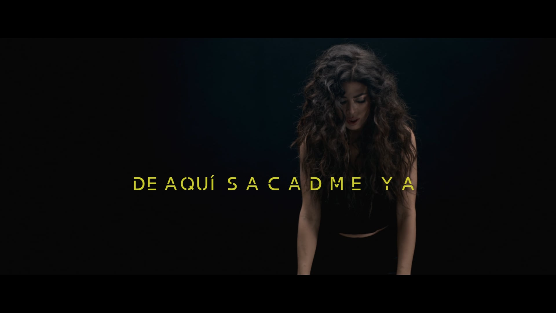 ANA CLOCH "DE AQUI SACADME YA"