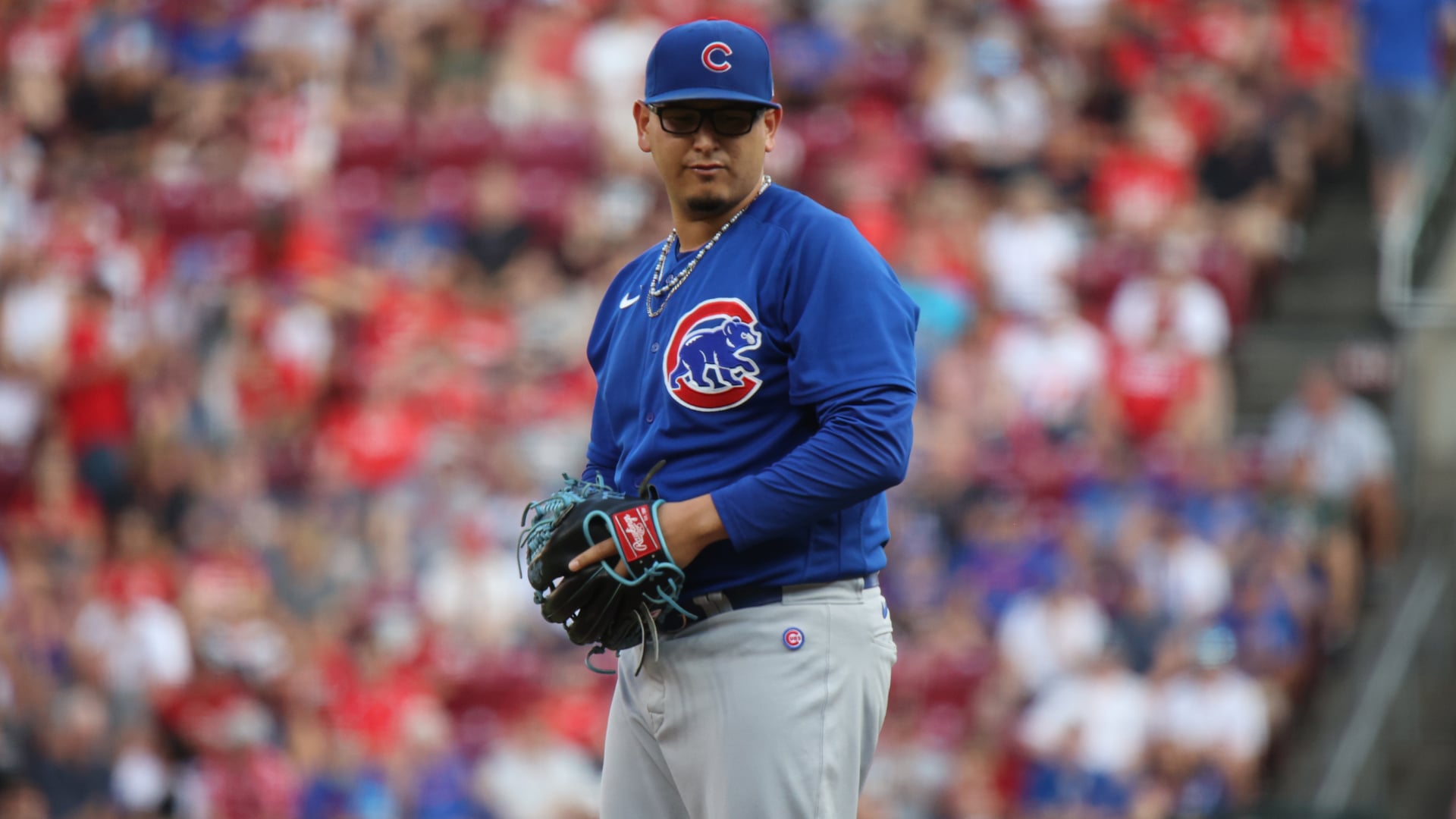 David Ross says Nico Hoerner sets the tone in the Cubs clubhouse and p