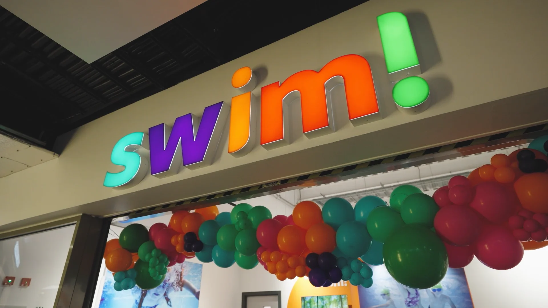 swim! Castleford Tour on Vimeo