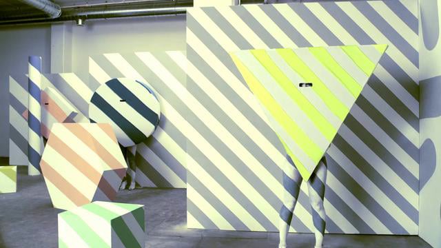 Toddla T feat. Roots Manuva - Watch Me Dance thumbnail