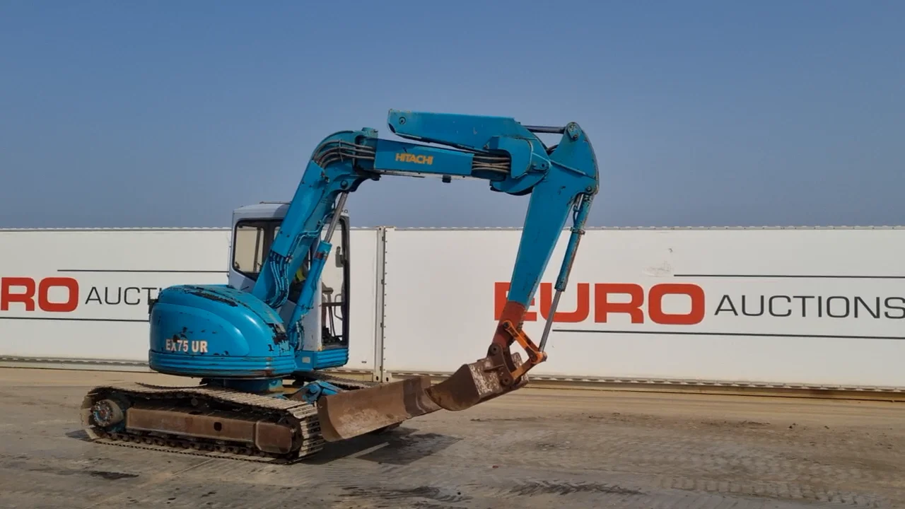 Hitachi EX75UR - Leeds September 23 on Vimeo