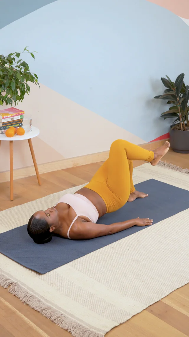 Core Stability Exercise (balancing a cup on knee) for the Treatment of  Diastasis Recti 