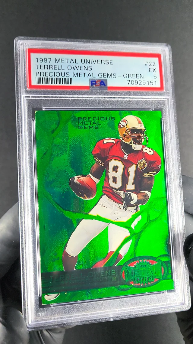 Terrell Owens player worn jersey patch football card (San