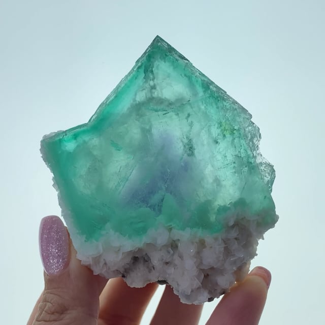 Fluorite with Calcite inclusions