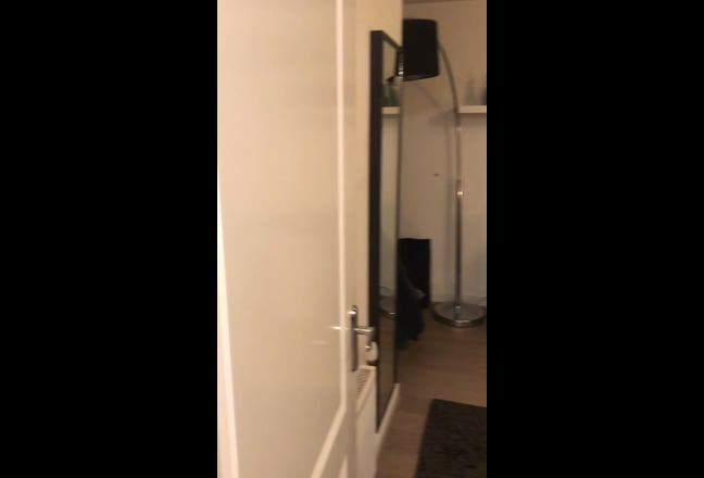 Double bedroom with stunning views Main Photo