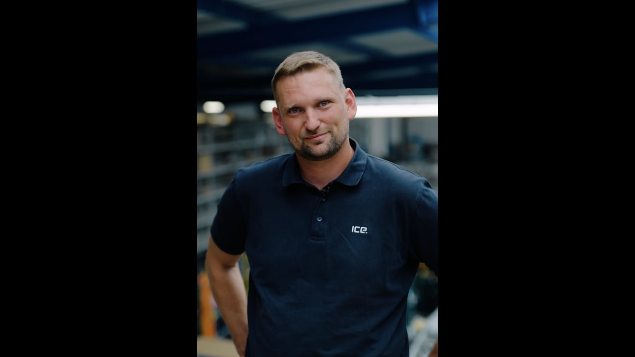 
        
          Tomáš Ptáček
        

        
          –
        

        
          Manažer výroby
        
        