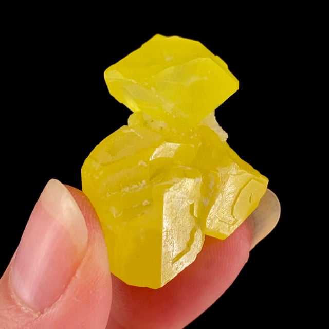 Sulfur (fine classic crystals)