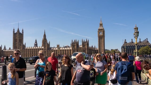 Más de 10 mil personas acuden a la gira Dios Te Ama en Londres