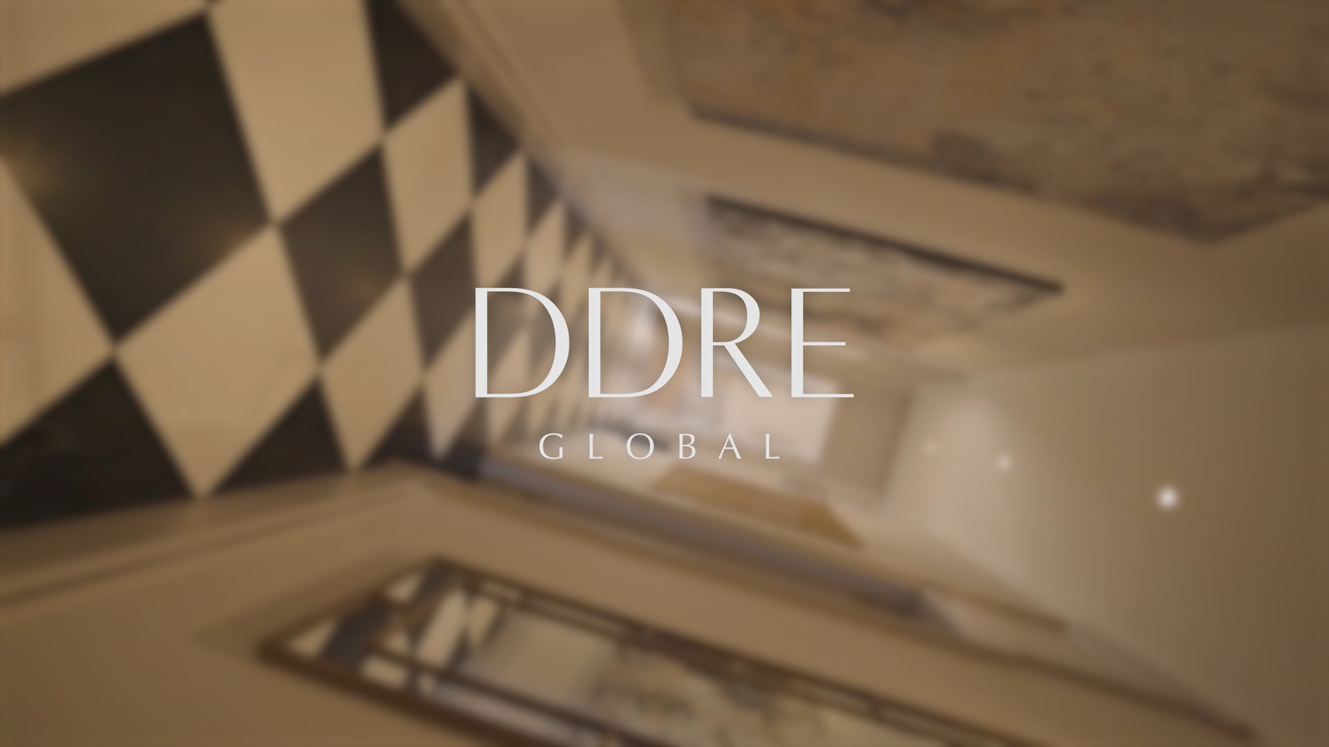 Tour This £8,450,00 Elegant duplex penthouse apartment!!!