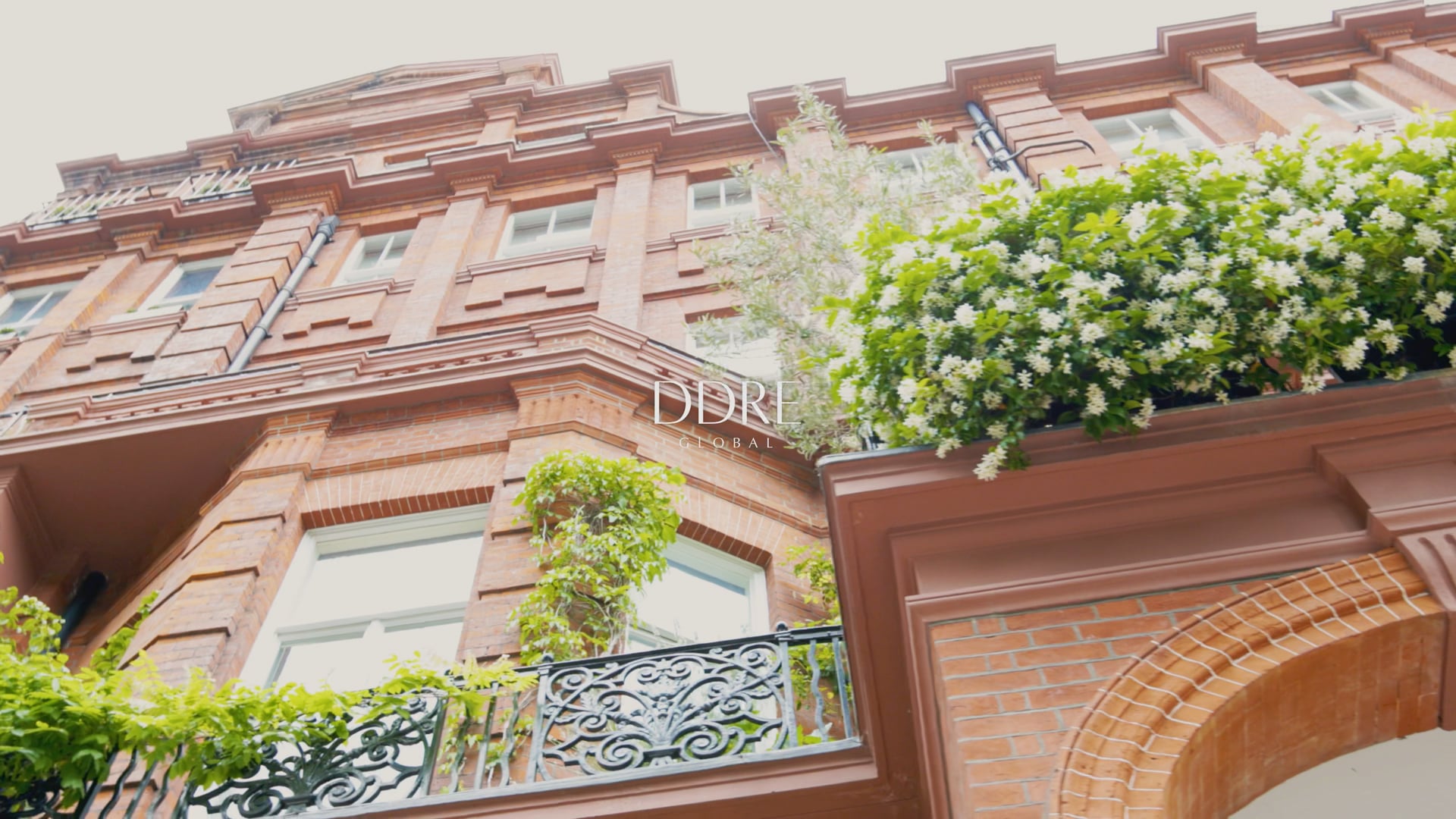 Cadogan Square, London, SW1X | Luxury Real-Estate Property Video