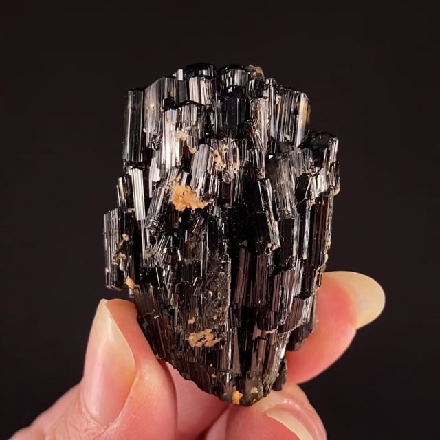 Schorl (unusual form)