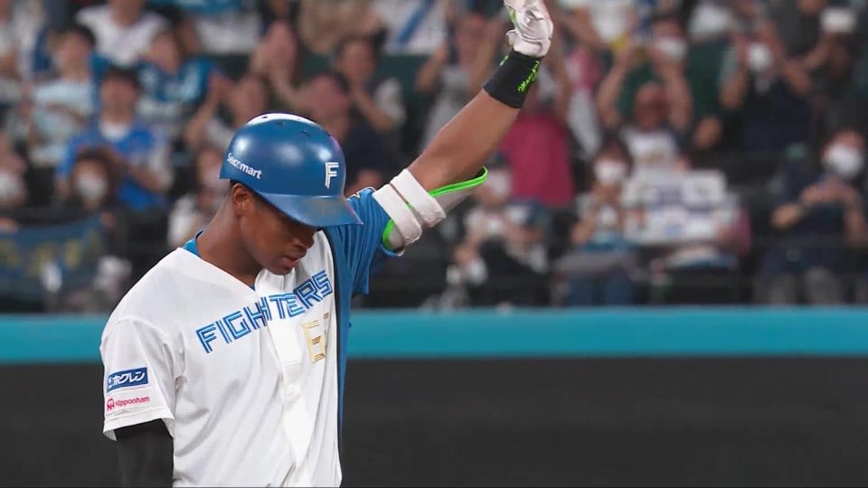 【6回裏】反撃開始!! ファイターズ・万波中正 フェンス直撃のタイムリー2ベースヒット!!  2023年9月12日 北海道日本ハムファイターズ 対 オリックス・バファローズ