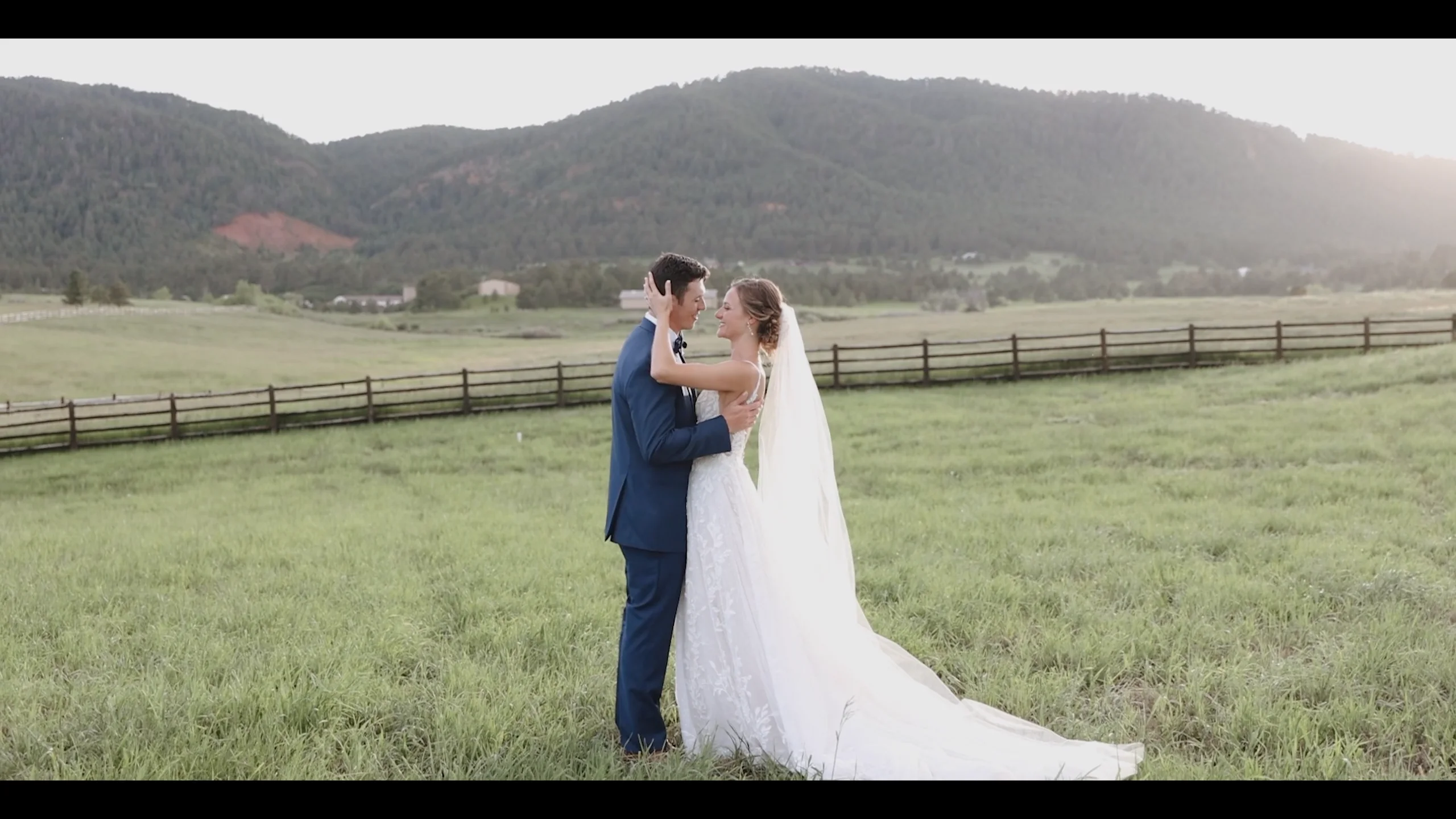 Allie + Jared || Colorado Wedding, image size:2560x1440
