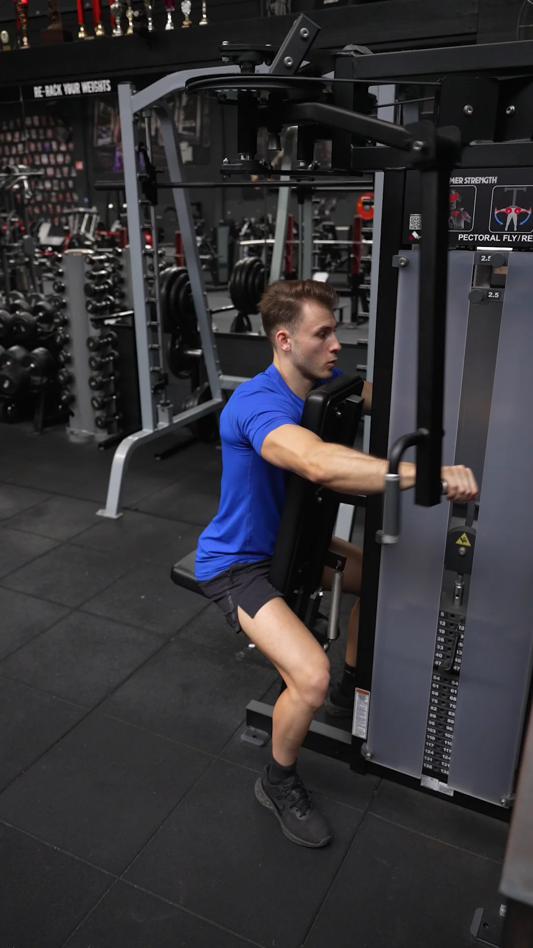 Rear delt machine flys on Vimeo