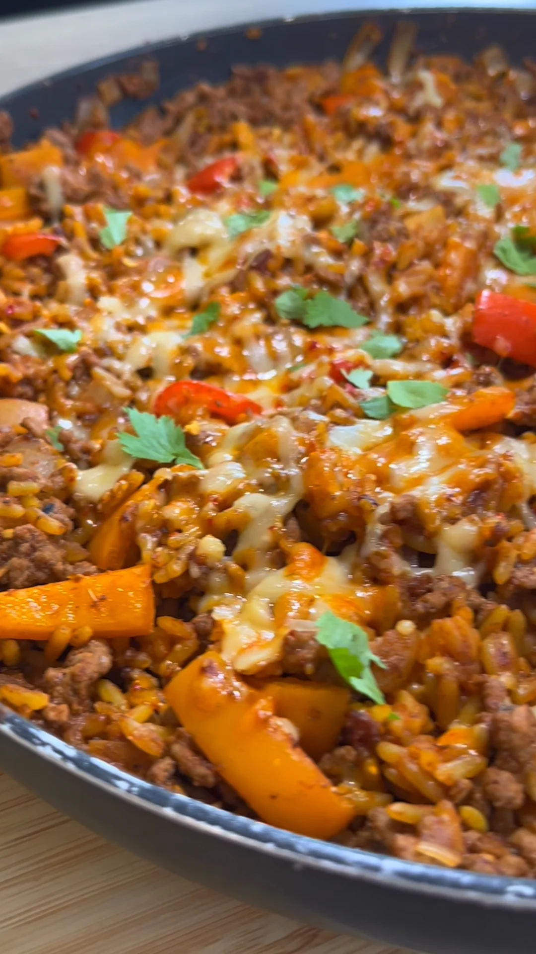 Cheesy Chipotle Beef Rice on Vimeo