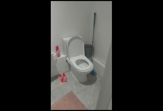 Professional House Share Chadwell Heath Main Photo