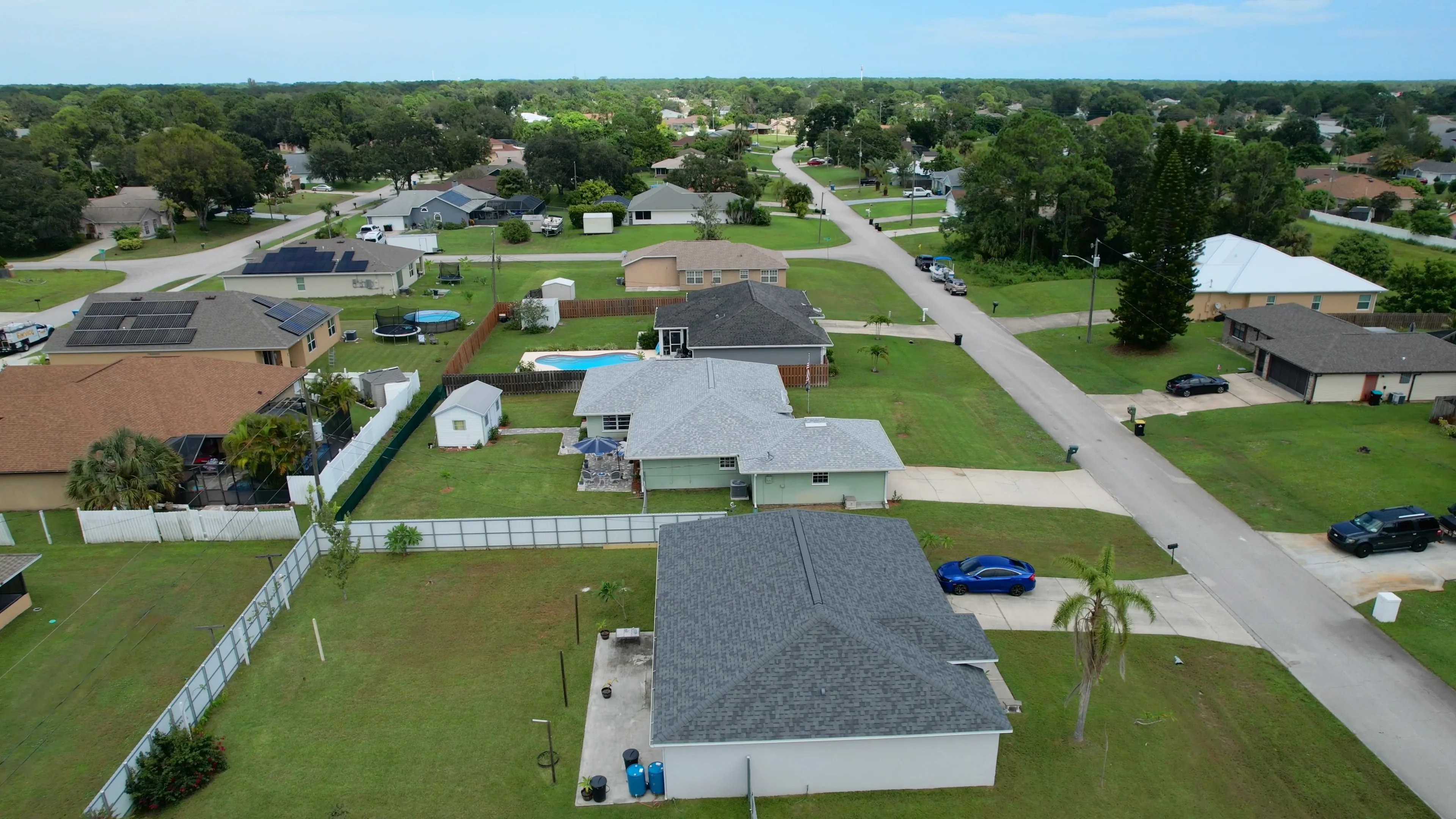 407 Godfrey Rd SE on Vimeo