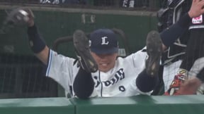 【6回表】恐れず飛び込んだ!! ライオンズ・蛭間拓哉 ファウルフライをダイビングキャッチ!!  2023年9月16日 埼玉西武ライオンズ 対 千葉ロッテマリーンズ