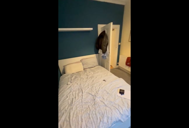 2 bedroom flat available for long or short term Main Photo