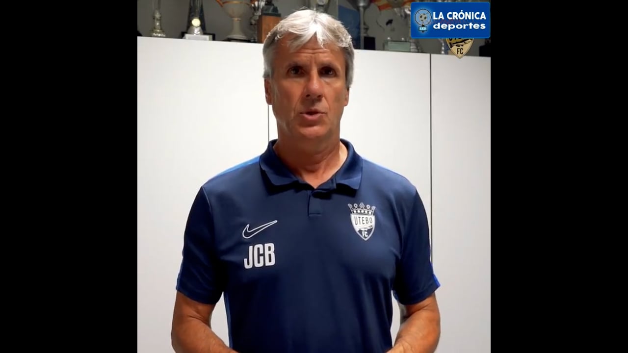 JUAN CARLOS BELTRÁN (Entrenador Utebo) Utebo FC 1-1 Barakaldo / J3 - 2ª RFEF / Fuente: Utebo FC