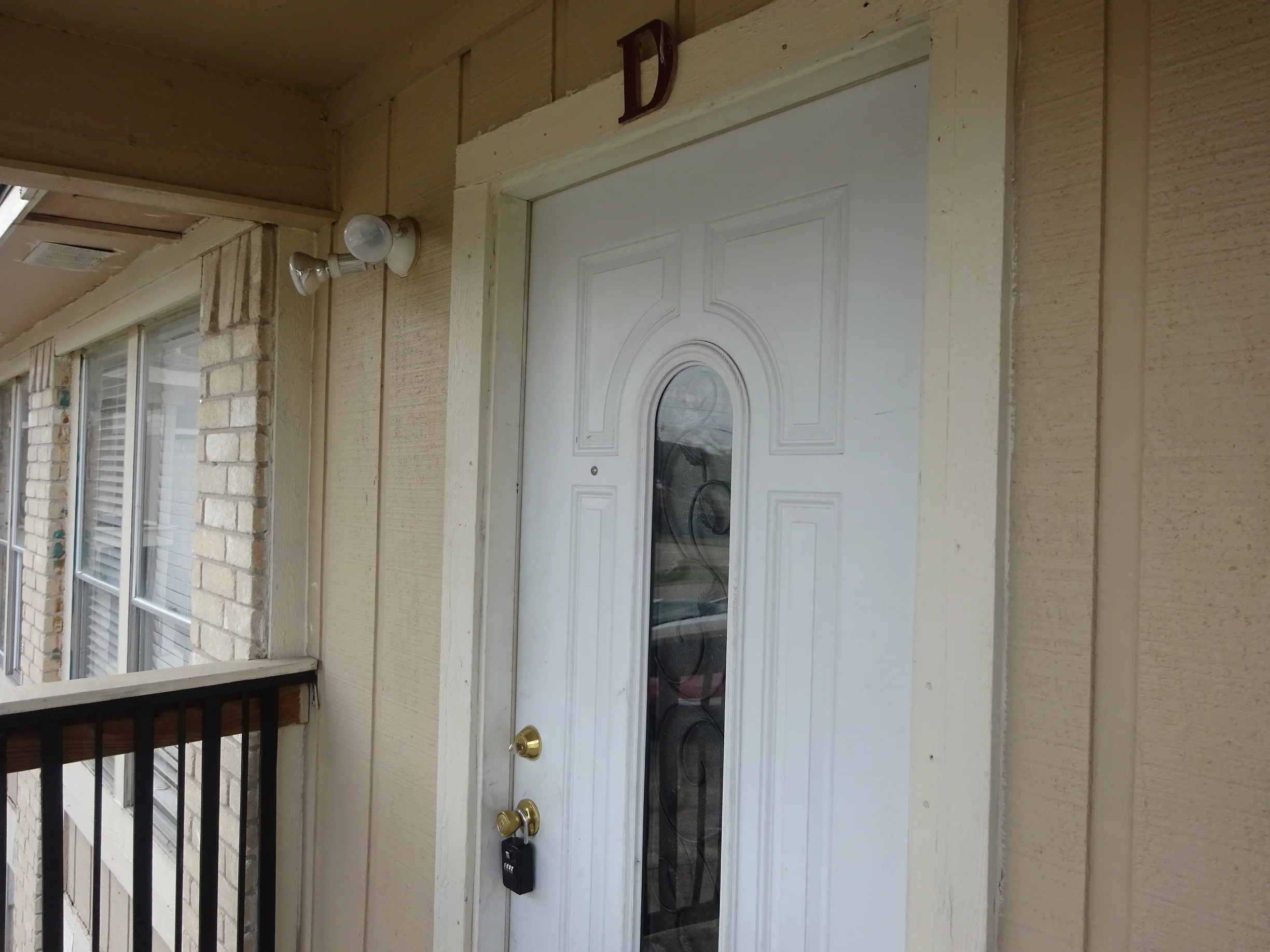 Units for Rent in Stafford Texas 2BR/1BA by Property Management in