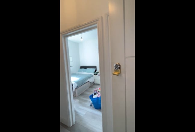 Entire 3-Bed + Balcony – Suits Group | Kilburn NW6 Main Photo