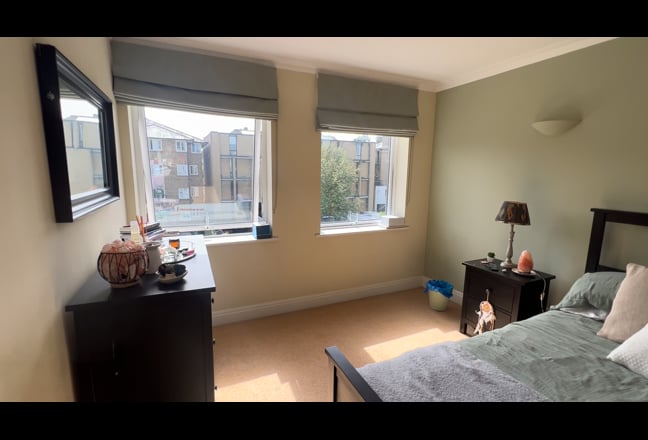 Very Large Double room with own bathroom  Main Photo