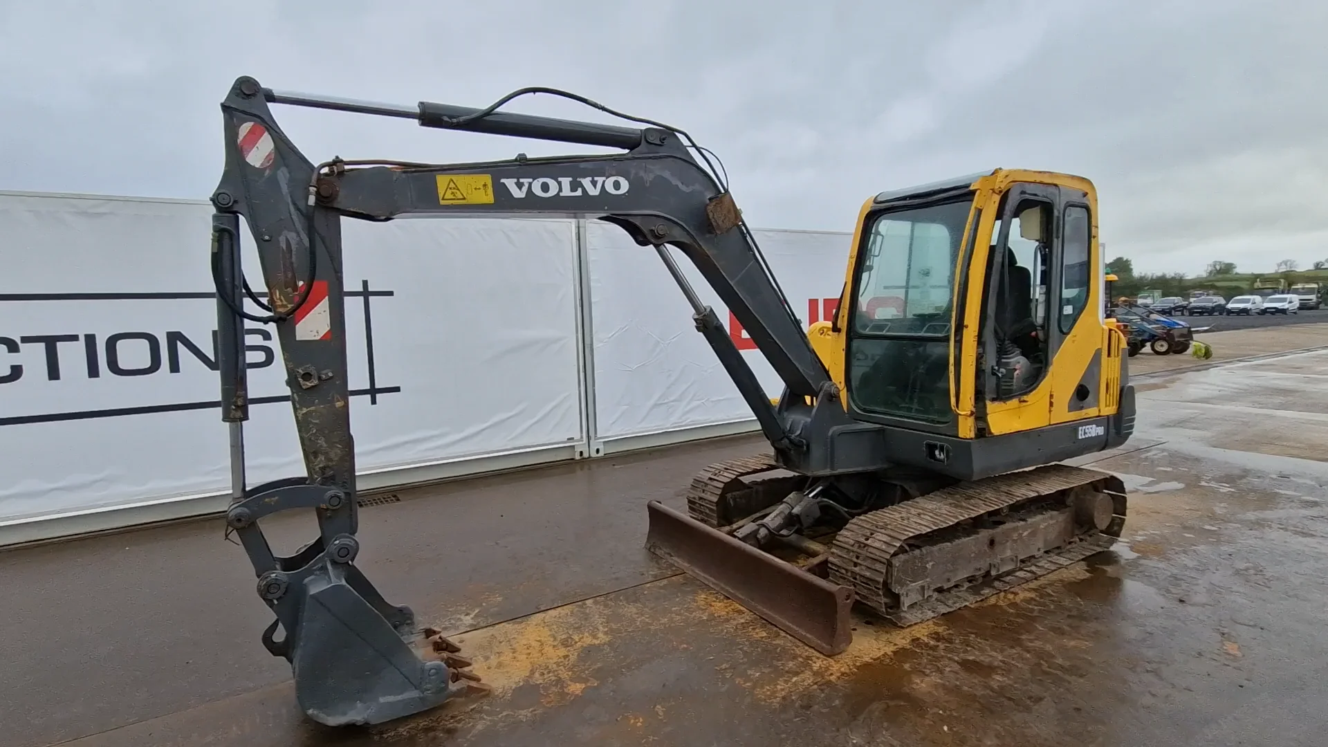 Volvo EC55B PRO - Dromore October 23 on Vimeo