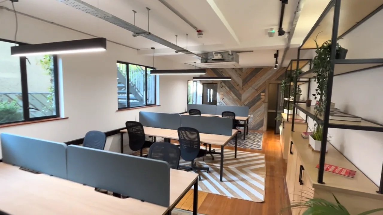 Oak - 12 Desk Serviced Office at The Tara Building
