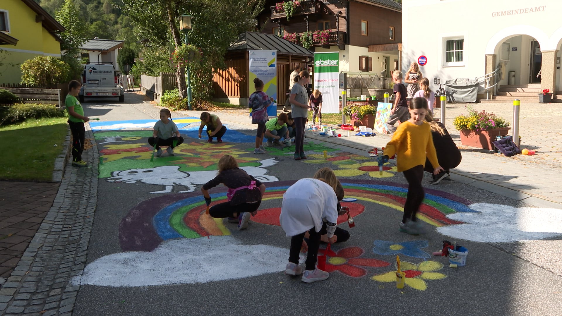 1700-schueler-und-schuelerinnen-aus-dem-pinzgau-gestalten-bluehende-strassen-fuer-den-klimaschutz