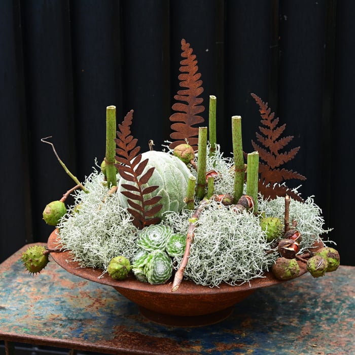 Stor rusten skål/fad med bred kant, rust Ø: 50 cm H: 13 cm | Claus Dalby