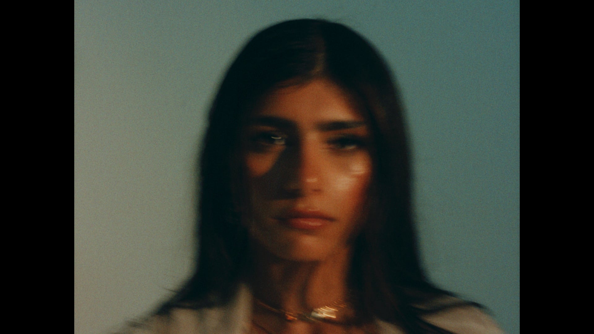 Mia Khalifa x Voir Magazine