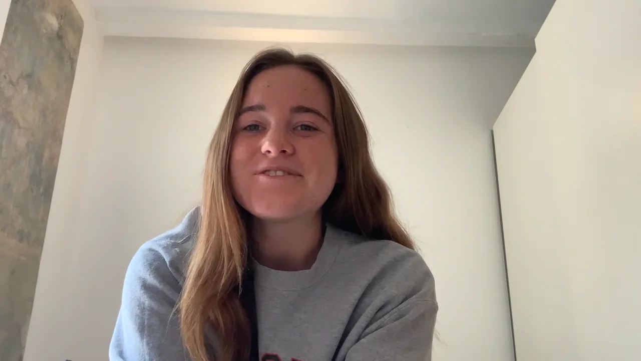 Lea D. tutor video introduction on Preply on Vimeo