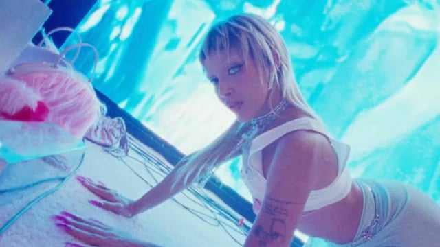 A thumbnail for the film 'Doja Cat - Agora Hills' by  katelin arizmendi
