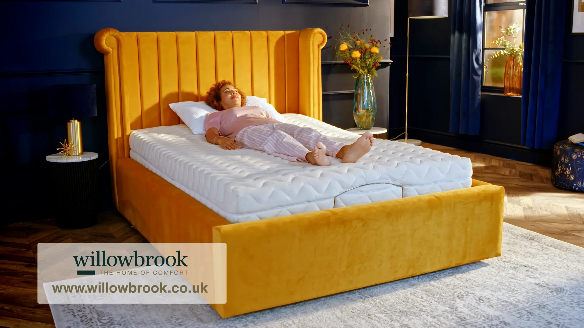 Phoenix Adjustable Bed